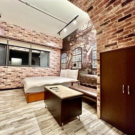 御旅 Inn Taichung Exterior photo