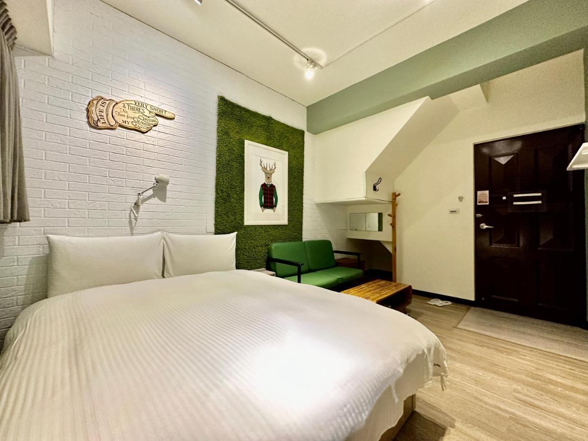 御旅 Inn Taichung Exterior photo