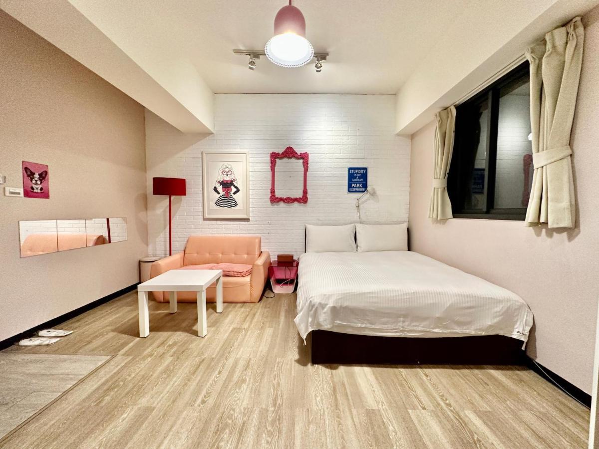 御旅 Inn Taichung Exterior photo